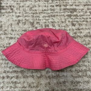 Ralph Lauren girls newborn reversible bucket hat 👒